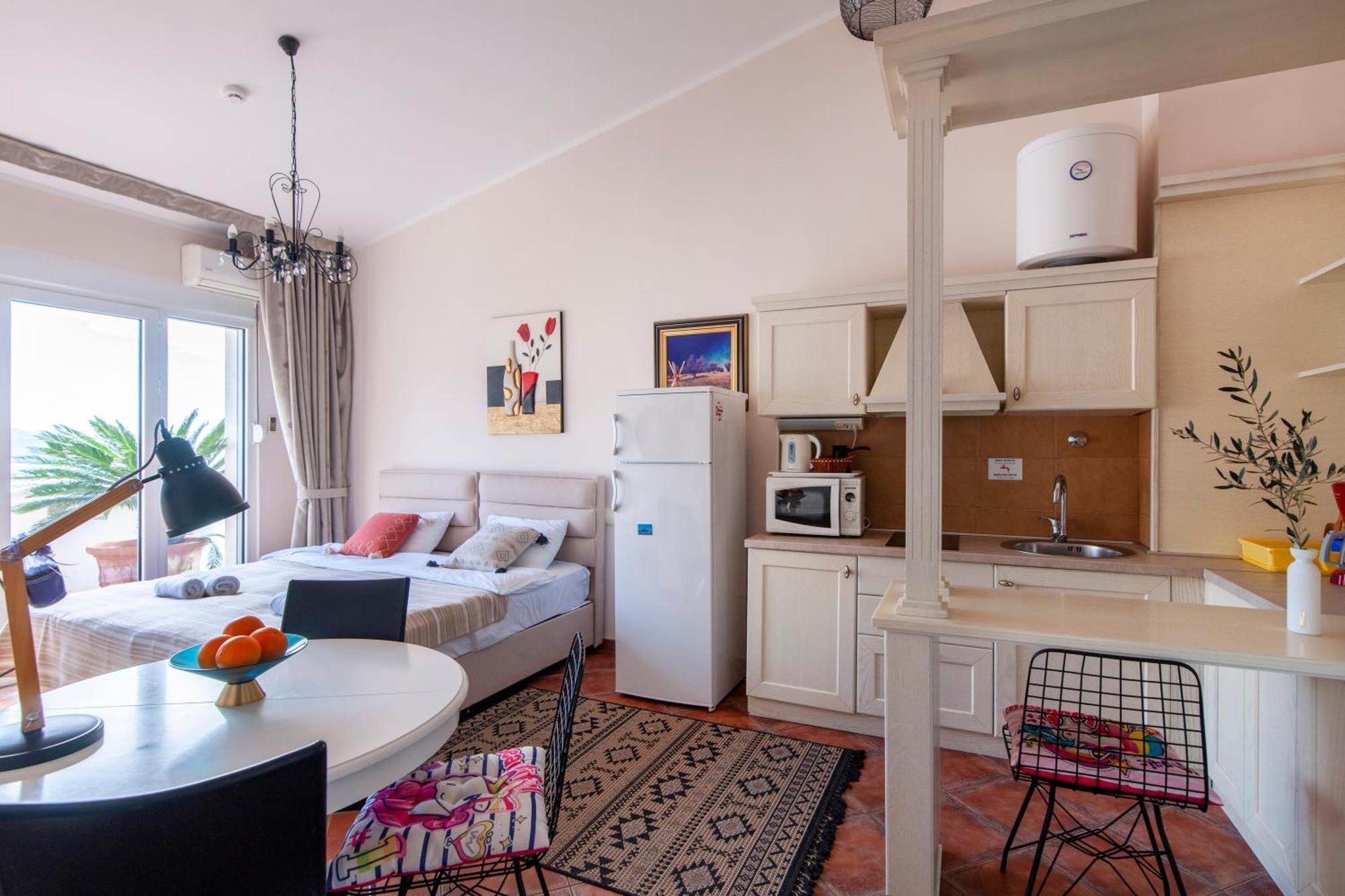 Lux M & A Apartments 부드바 외부 사진