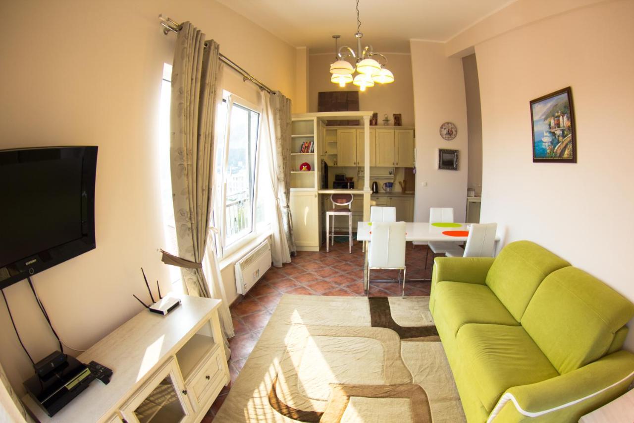 Lux M & A Apartments 부드바 외부 사진
